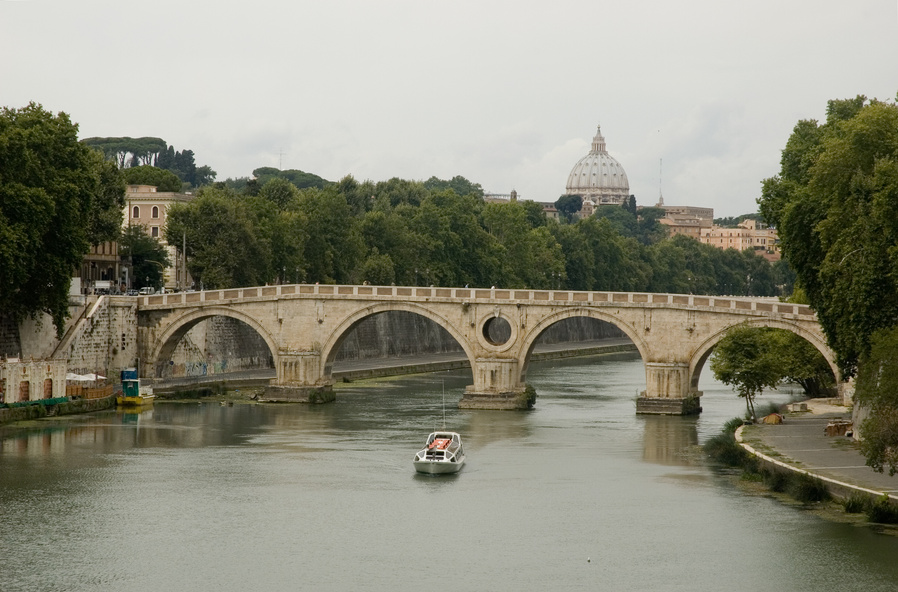 Tiber, Rome